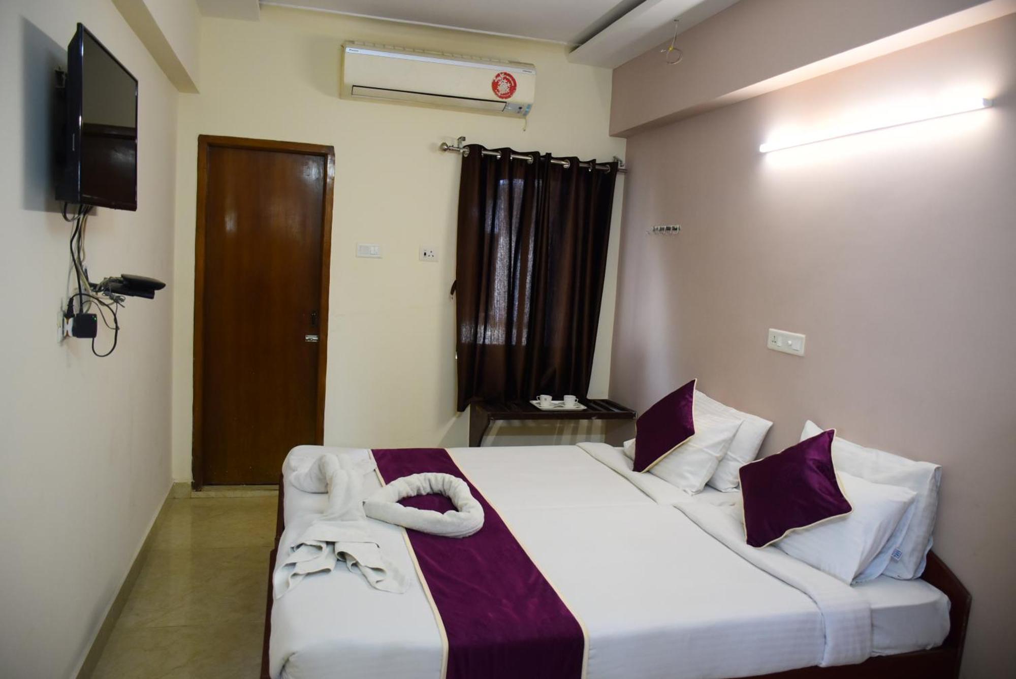 Naksha Tree Hotels Kishore Inn - Koyambedu Chennai Bagian luar foto