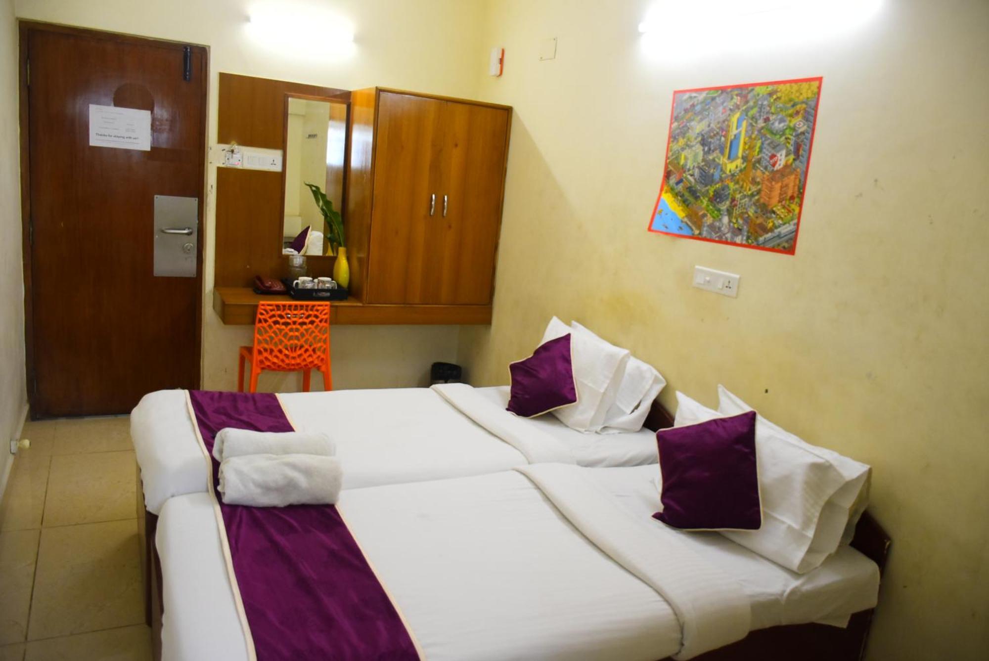 Naksha Tree Hotels Kishore Inn - Koyambedu Chennai Bagian luar foto