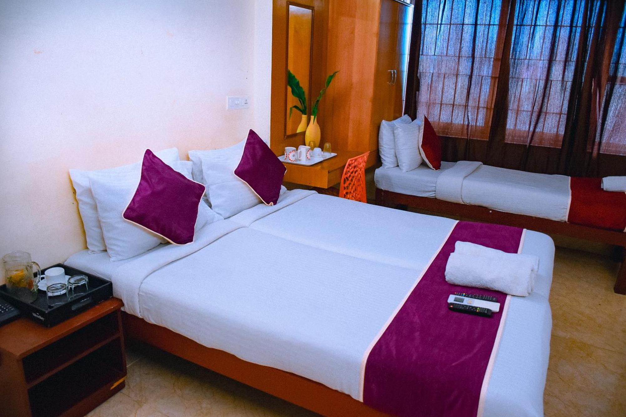 Naksha Tree Hotels Kishore Inn - Koyambedu Chennai Bagian luar foto